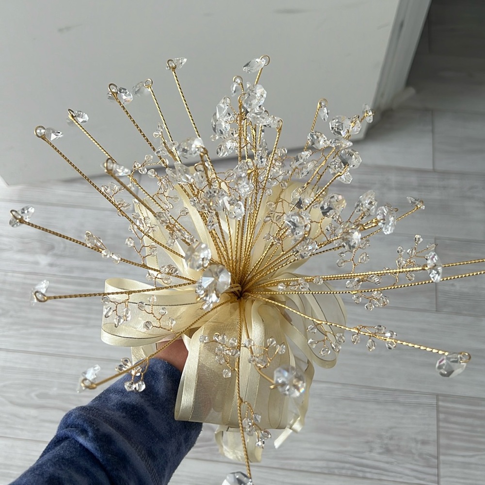 Vintage crystal bouquet